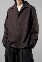 Load image into Gallery viewer, entire studios LS OPEN COLLAR SHIRT (BRUNETTE)
