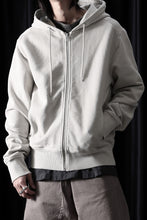 画像をギャラリービューアに読み込む, entire studios SLIM ZIP UP SWEAT PARKA (OFF WHITE)