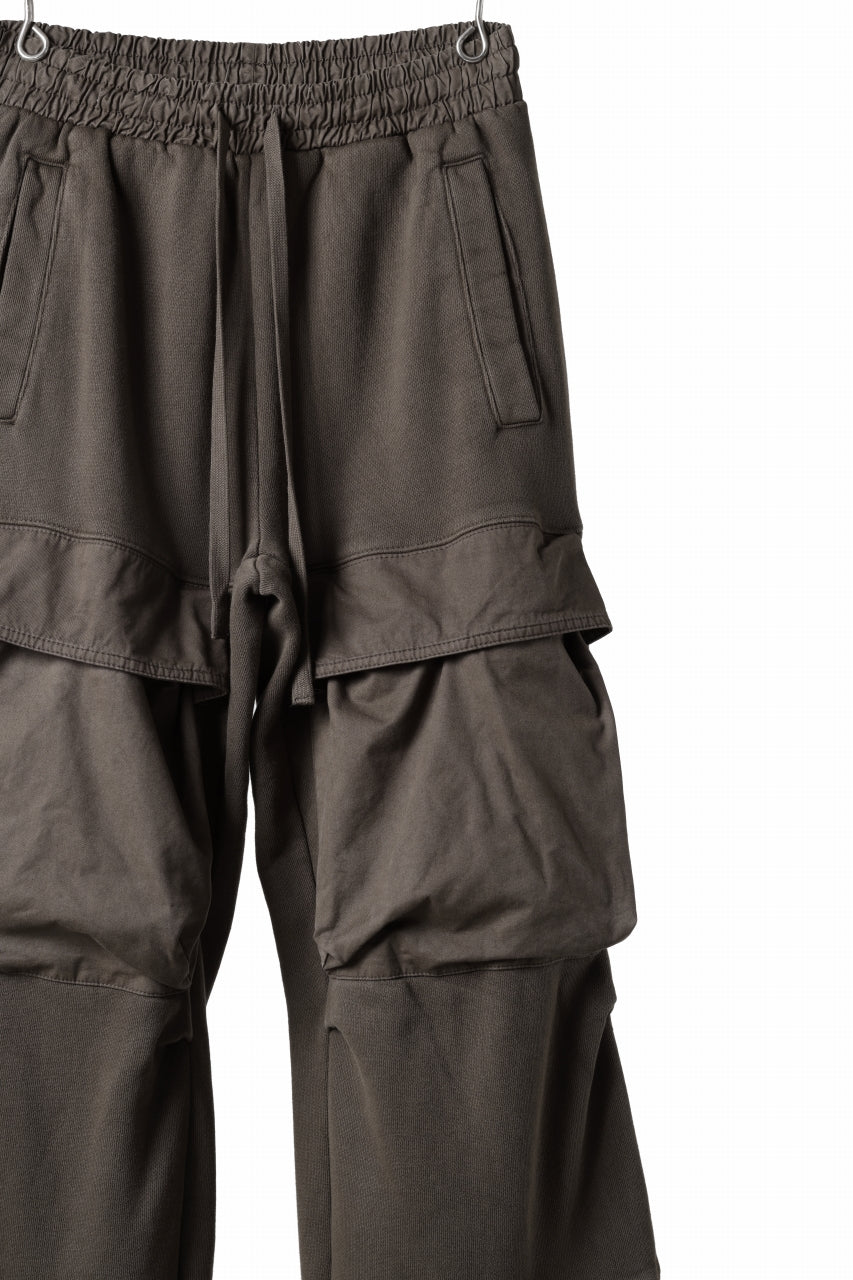 entire studios UTILITY CARGO SWEAT PANTS (BRUNETTE)