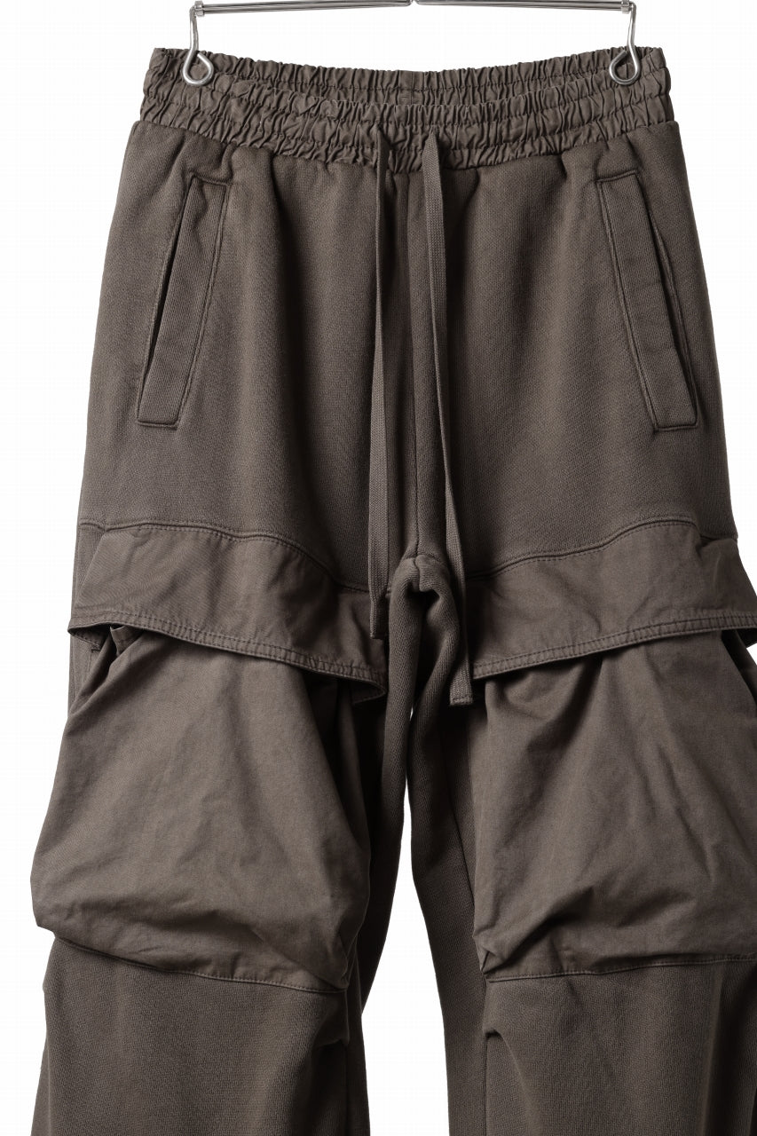 entire studios UTILITY CARGO SWEAT PANTS (BRUNETTE)