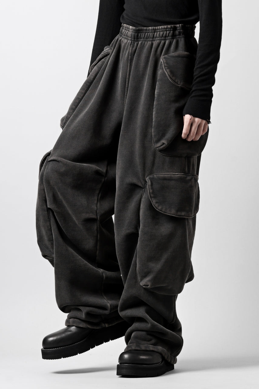 Load image into Gallery viewer, entire studios HEAVY GOCAR SWEAT PANTS (WASHED BLACK)