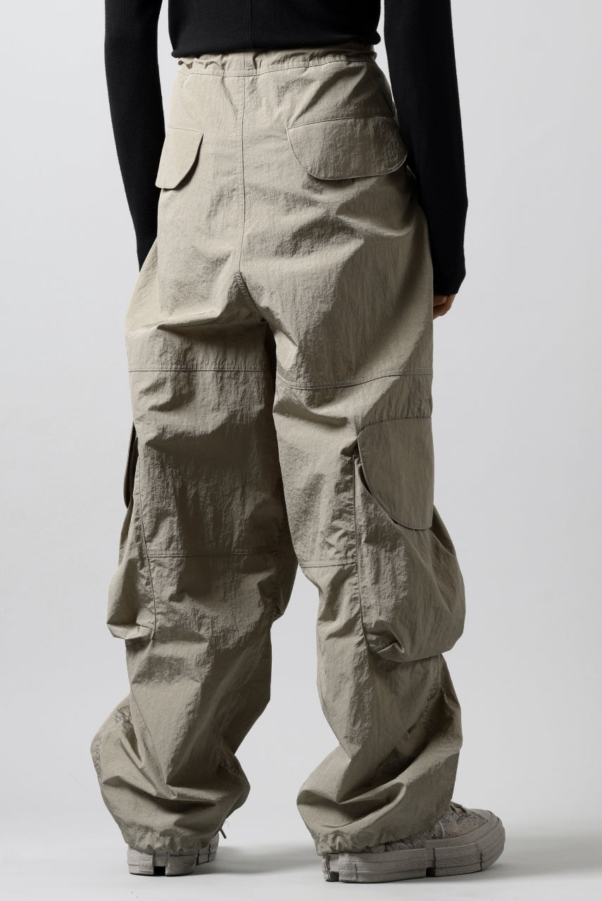 entire studios FREIGHT CARGO PANTS / CRINKLE NYLON (SAGE)の商品 ...