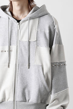 画像をギャラリービューアに読み込む, Feng Chen Wang PANELLED FULL ZIP HOODIE (GREY)