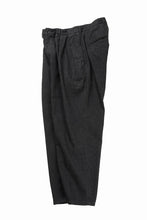 Load image into Gallery viewer, FULLCOUNT x GDC GFC1001 Big Denim Tuck Trousers (BLACK)