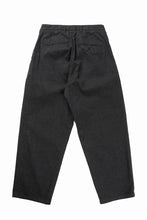 Load image into Gallery viewer, FULLCOUNT x GDC GFC1001 Big Denim Tuck Trousers (BLACK)