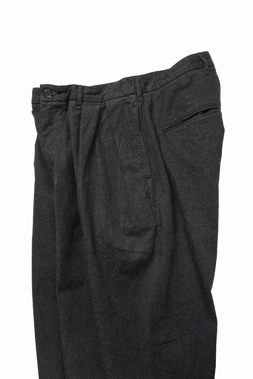 Load image into Gallery viewer, FULLCOUNT x GDC GFC1001 Big Denim Tuck Trousers (BLACK)