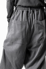 Load image into Gallery viewer, A.F ARTEFACT EXTREME WIDE BAGGY PANTS / SERGE TWILL (L.GREY)