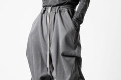 Load image into Gallery viewer, A.F ARTEFACT EXTREME WIDE BAGGY PANTS / SERGE TWILL (L.GREY)