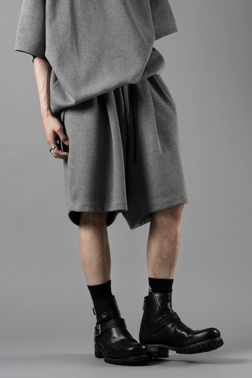 Load image into Gallery viewer, N/07 2 TUCKS EASY SHORTS / RIBBED CARDBOARD KNIT JERSEY (GREY)
