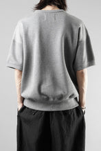 画像をギャラリービューアに読み込む, N/07 CINCHED HEM TOP / RIBBED CARDBOARD KNIT JERSEY (GREY)