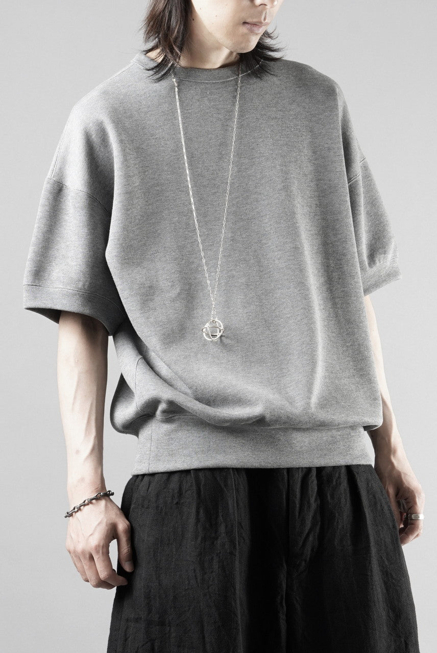 画像をギャラリービューアに読み込む, N/07 CINCHED HEM TOP / RIBBED CARDBOARD KNIT JERSEY (GREY)