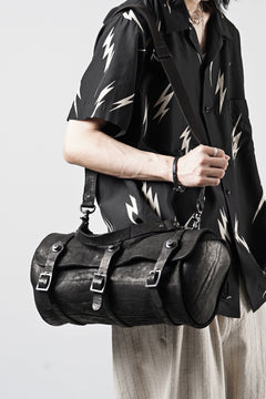 Load image into Gallery viewer, ISAMU KATAYAMA BACKLASH ITALY SHOULDER GARMENT-DYED BACKPACK (BLACK)
