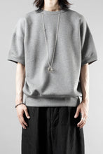画像をギャラリービューアに読み込む, N/07 CINCHED HEM TOP / RIBBED CARDBOARD KNIT JERSEY (GREY)