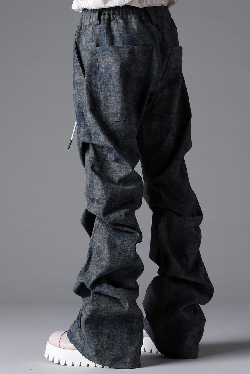 Load image into Gallery viewer, A.F ARTEFACT TUCKED DRAPE PANTS / BLENDED SHADES DENIM (STEEL BLUE)