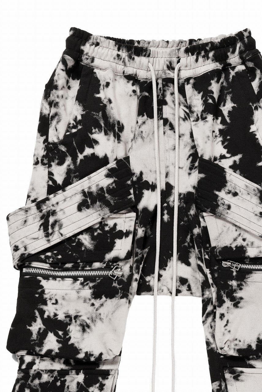 A.F ARTEFACT BELT CARGO SAROUEL JOGGER / MOTTLED DYING (BLACK x IVORY)
