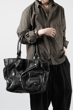画像をギャラリービューアに読み込む, ISAMU KATAYAMA BACKLASH JAPAN CALF GARMENT-WASH RIDERS TOTE BAG (BLACK)