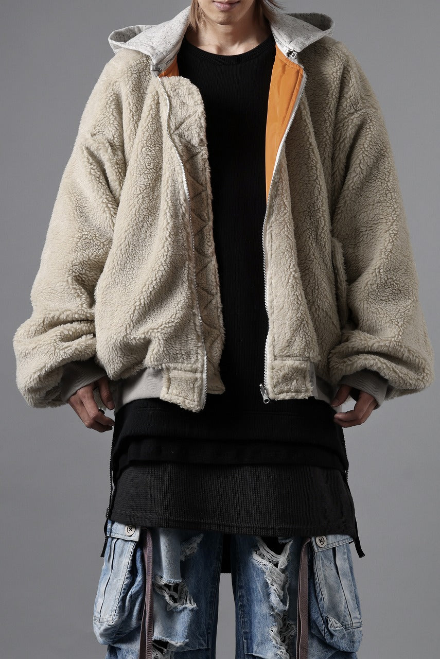 A.F ARTEFACT REVERSIBLE TEDDY BOMBER JACKET (IVORY)