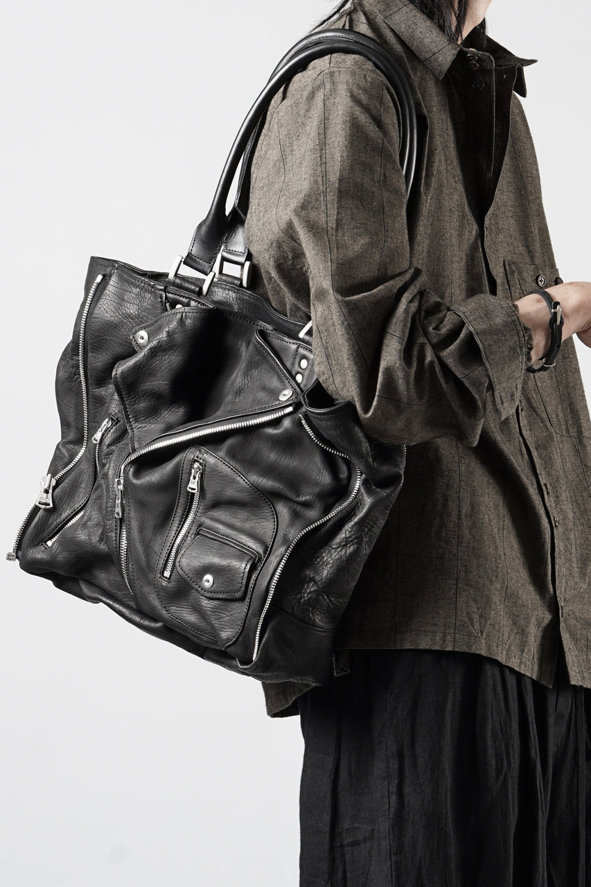 ISAMU KATAYAMA BACKLASH JAPAN CALF GARMENT-WASH RIDERS TOTE BAG (BLACK)
