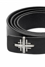 Load image into Gallery viewer, m.a+ double cross buckle medium belt / EX+1D GR3,0 (BLACK)