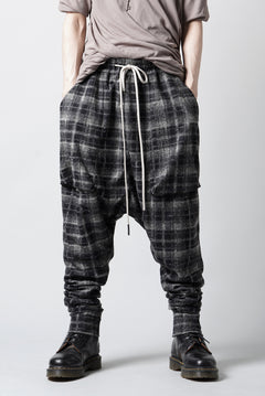 Load image into Gallery viewer, 【SAMPLE】A.F ARTEFACT CHECK JOHDPHURS PANTS (BLACK GREY x BLACK)