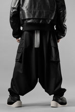 画像をギャラリービューアに読み込む, Y-3 Yohji Yamamoto REFINED WOOL SAROUEL CARGO PANTS (BLACK)