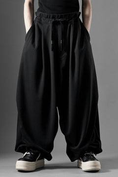 画像をギャラリービューアに読み込む, beauty:beast VOLUMETRIC SWEATPANTS (BLACK)