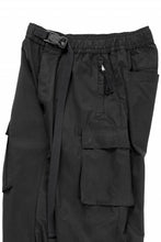 画像をギャラリービューアに読み込む, thom/krom CINCH CLOSURE CARGO TROUSERS / PEACHED COTTON MIX (BLACK)
