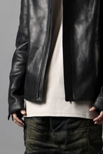 Load image into Gallery viewer, ierib EX-Collared Zip Jacket / Horse Nubuck Leather (BLACK)