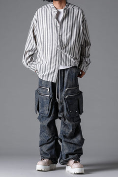 Load image into Gallery viewer, A.F ARTEFACT STAND COLLAR SHIRT / VERTICAL STRIPE (CREAM x LIGHT GREY)