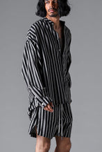 Load image into Gallery viewer, A.F ARTEFACT STAND COLLAR SHIRT / VERTICAL STRIPE (BLACK x LIGHT GREY)