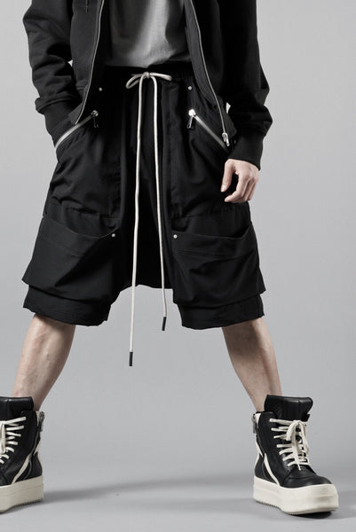 A.F ARTEFACT CARGO SHORTS / TECH SMOOTH (BLACK)