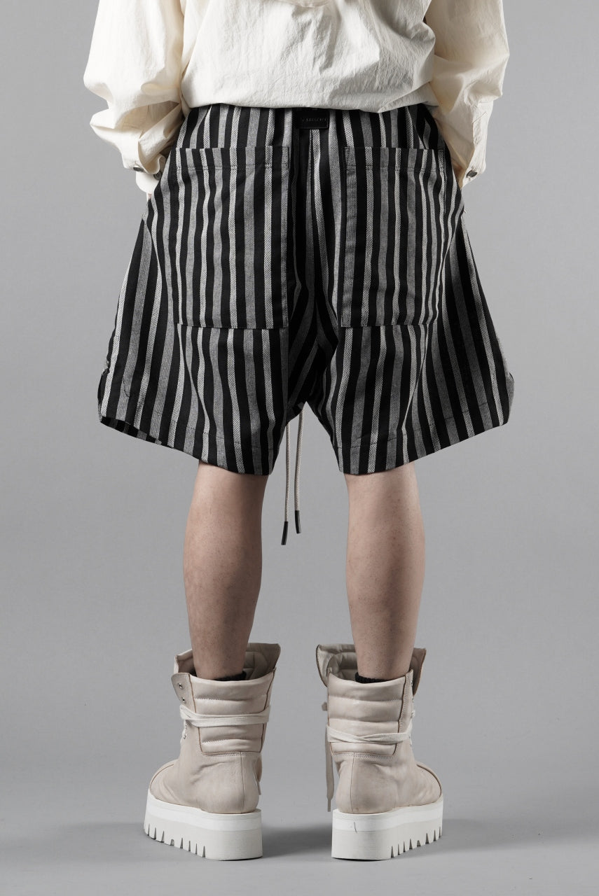 画像をギャラリービューアに読み込む, A.F ARTEFACT VERTICAL STRIPES SHORTS (BLACK x LIGHT GREY)