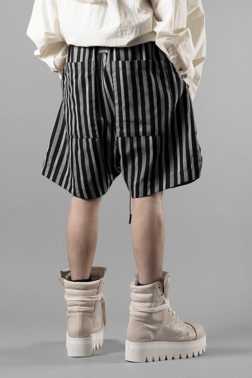 画像をギャラリービューアに読み込む, A.F ARTEFACT VERTICAL STRIPES SHORTS (BLACK x LIGHT GREY)