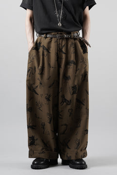 Load image into Gallery viewer, Aleksandr Manamis JACQUARD WIDE CROP PANT (NOIR NOIR)