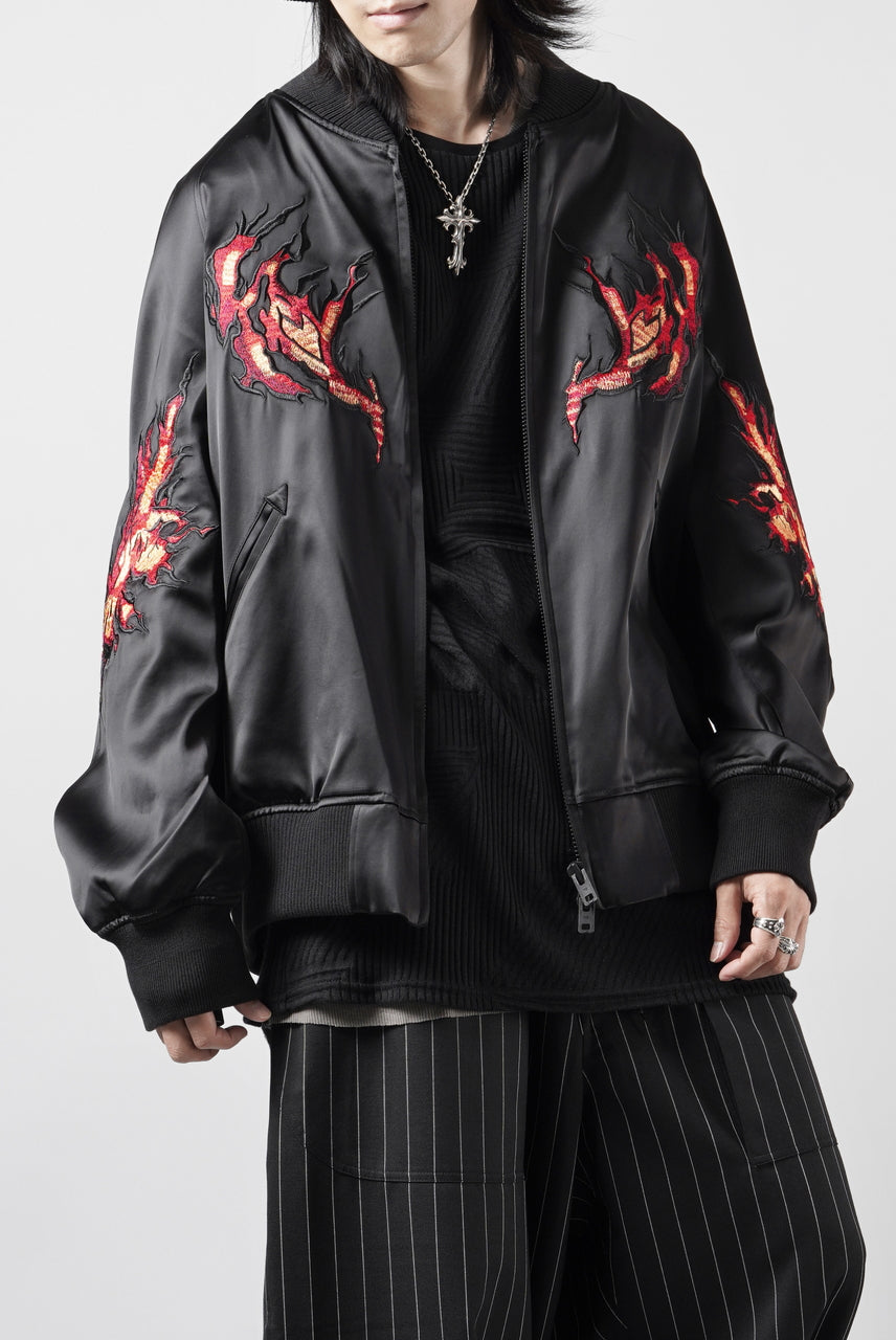 Load image into Gallery viewer, Y-3 Yohji Yamamoto GRAPHICS SOUVENIR JACKET / EMBROIDERY &amp; STRETCH SATIN (BLACK)
