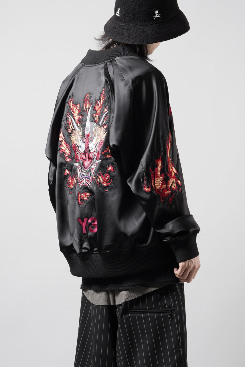 Load image into Gallery viewer, Y-3 Yohji Yamamoto GRAPHICS SOUVENIR JACKET / EMBROIDERY &amp; STRETCH SATIN (BLACK)