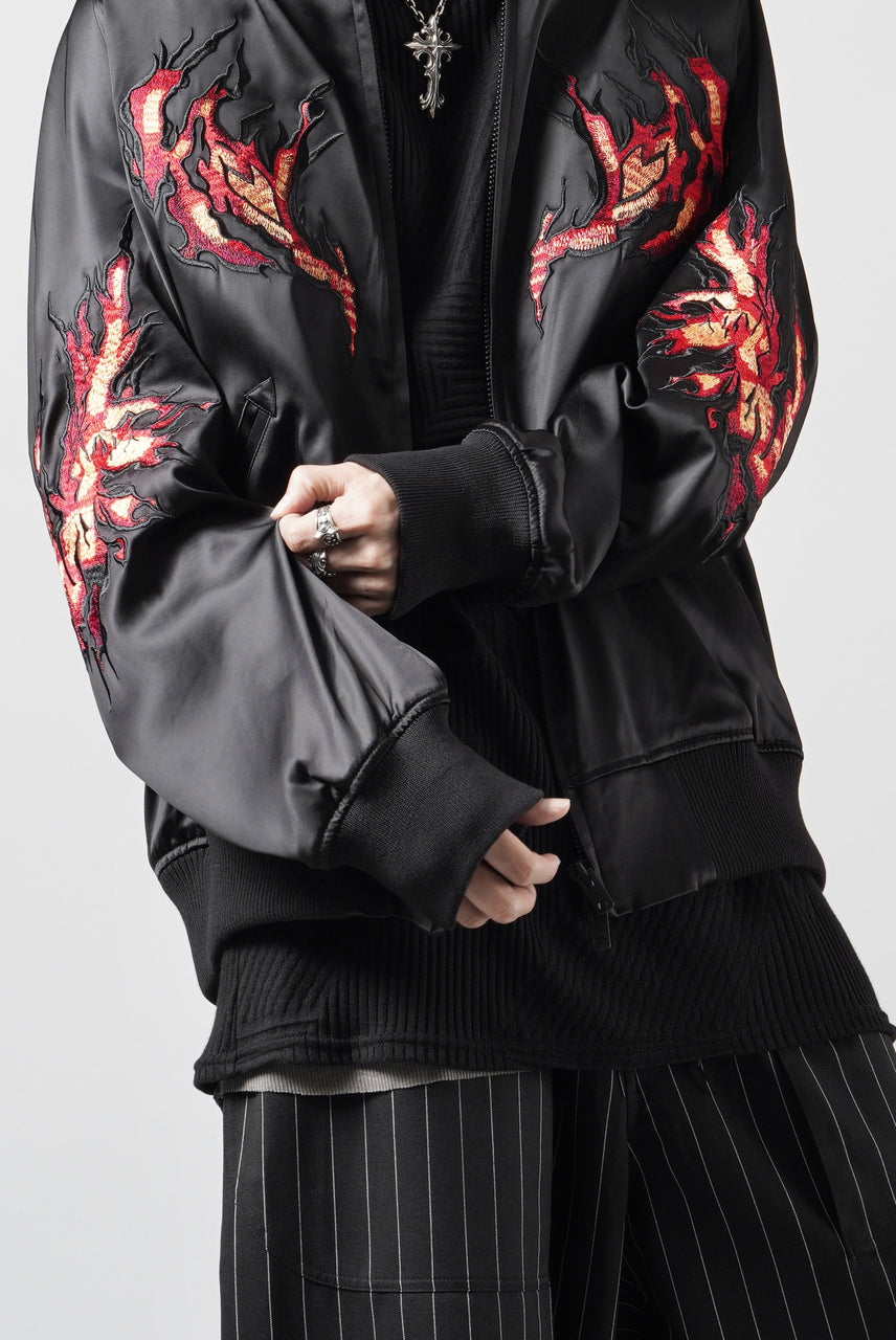 Load image into Gallery viewer, Y-3 Yohji Yamamoto GRAPHICS SOUVENIR JACKET / EMBROIDERY &amp; STRETCH SATIN (BLACK)