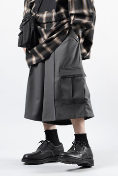 画像をギャラリービューアに読み込む, F/CE. TWIST POLYESTER WIDE SHORTS (GREY)