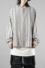 画像をギャラリービューアに読み込む, A.F ARTEFACT STAND COLLAR SHIRT / VERTICAL STRIPE (CREAM x LIGHT GREY)