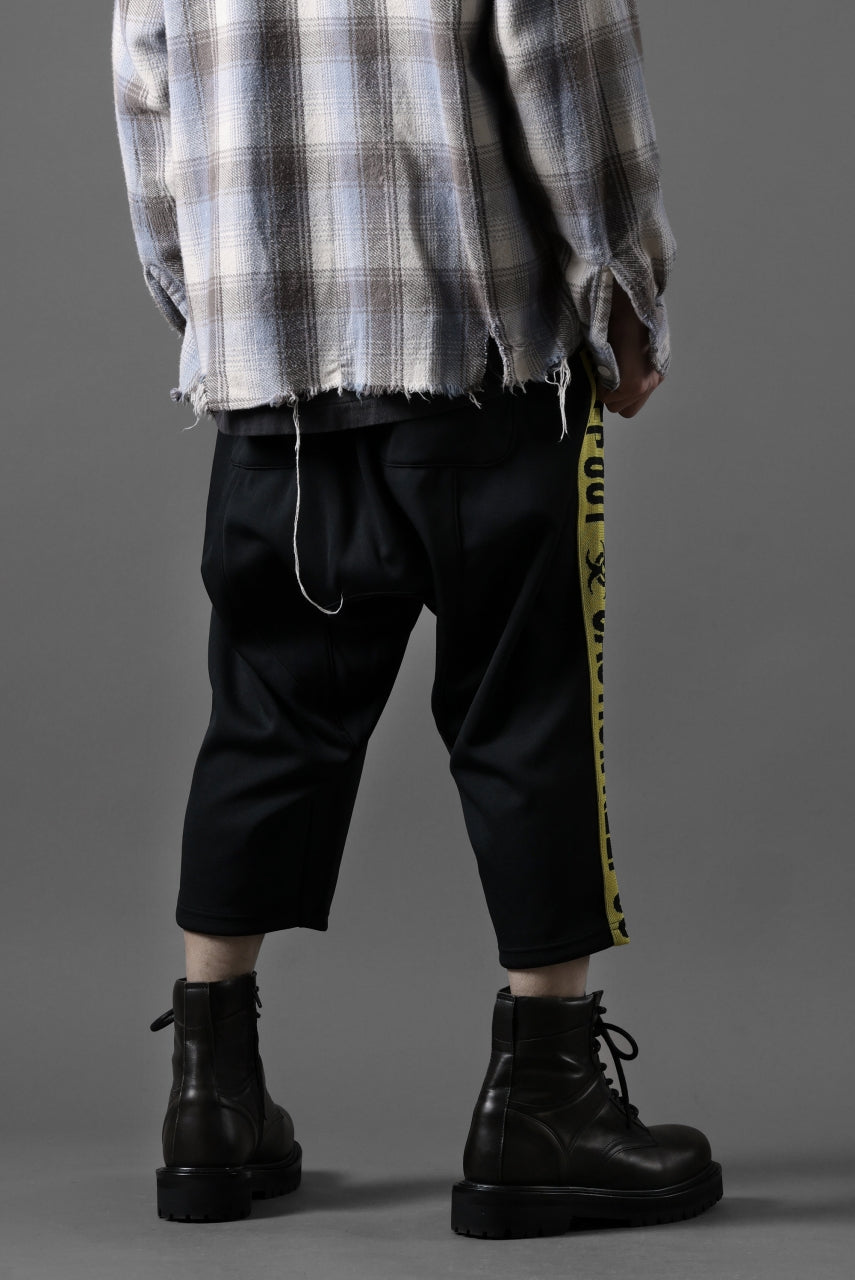 画像をギャラリービューアに読み込む, beauty : beast ”KEEP OUT” SARROUEL CROPPED TRACK PANTS (BLACK x YELLOW)