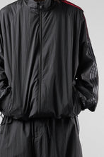 画像をギャラリービューアに読み込む, Y-3 Yohji Yamamoto M GRADIENT 3 STRIPES NYLON TRACK TOP (BLACK)