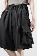 画像をギャラリービューアに読み込む, Y-3 Yohji Yamamoto SPORT UNIFORM CARGO SHORTS (BLACK)