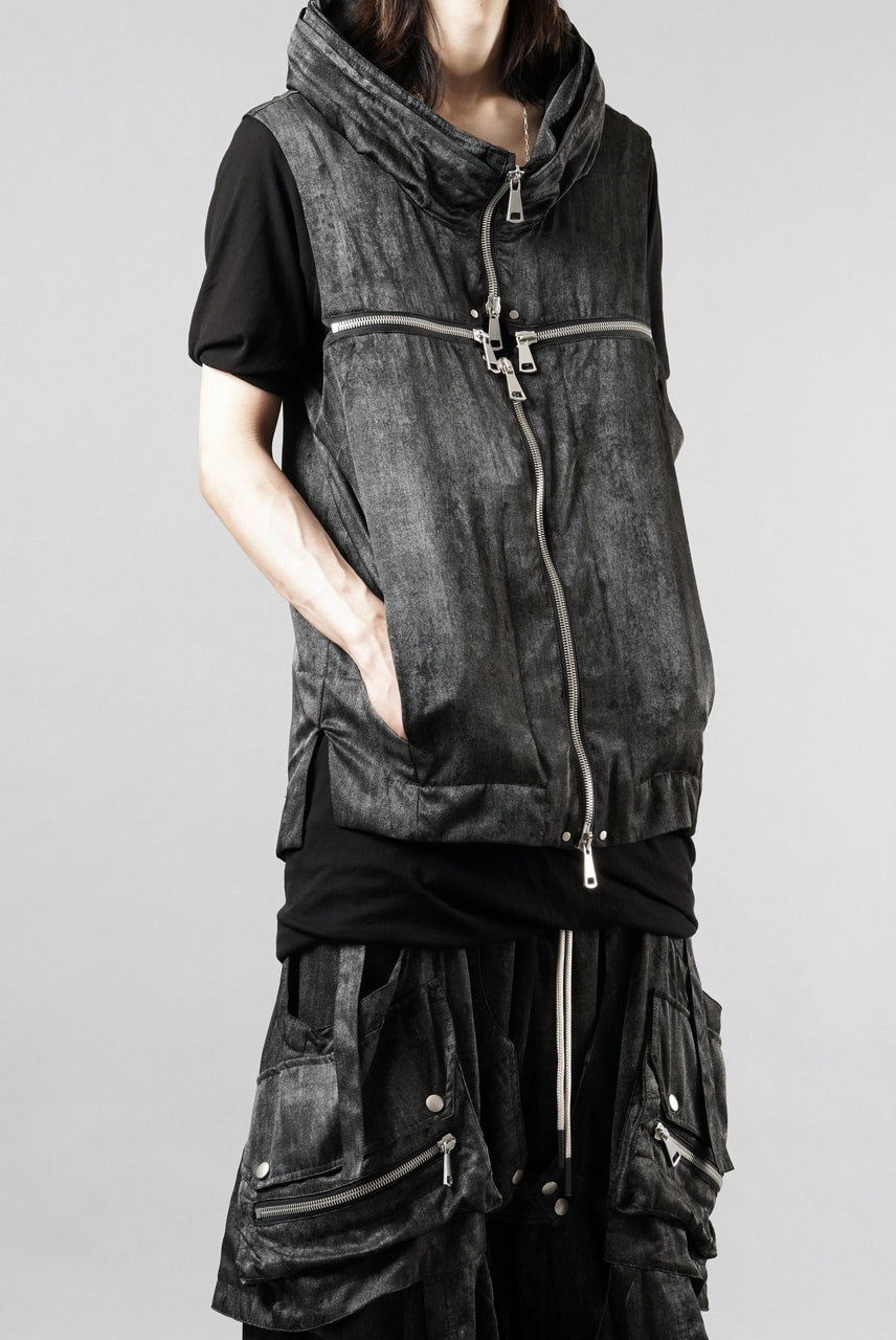 画像をギャラリービューアに読み込む, A.F ARTEFACT CROSS ZIP VEST / UNEVEN TEXTURE (BLACK)