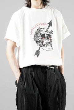 画像をギャラリービューアに読み込む, LASTMAN PRINTED TEE SHIRT -STANDING- (WHITE)