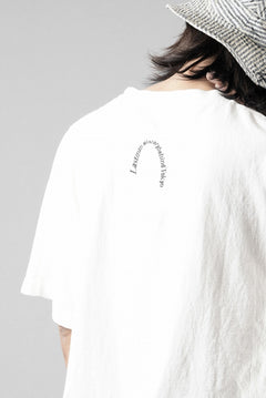 画像をギャラリービューアに読み込む, LASTMAN PRINTED TEE SHIRT -STANDING- (WHITE)