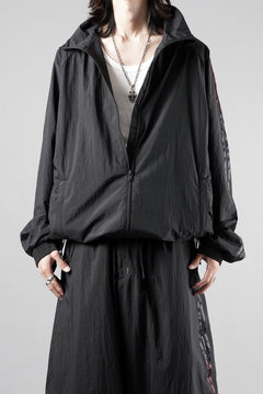 画像をギャラリービューアに読み込む, Y-3 Yohji Yamamoto M GRADIENT 3 STRIPES NYLON TRACK TOP (BLACK)
