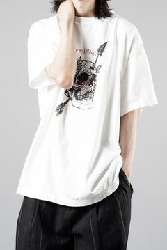画像をギャラリービューアに読み込む, LASTMAN PRINTED TEE SHIRT -STANDING- (WHITE)