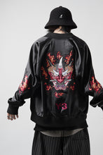 Load image into Gallery viewer, Y-3 Yohji Yamamoto GRAPHICS SOUVENIR JACKET / EMBROIDERY &amp; STRETCH SATIN (BLACK)