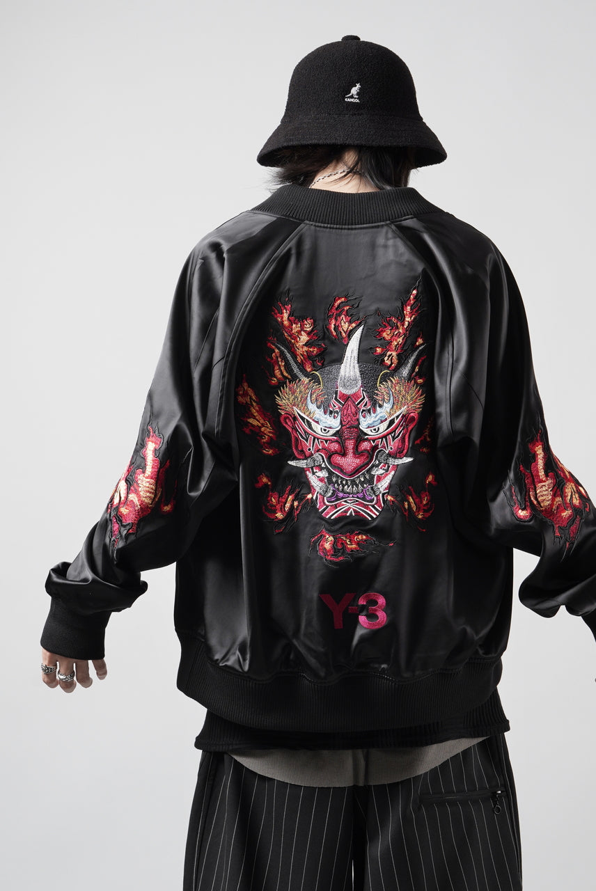 Load image into Gallery viewer, Y-3 Yohji Yamamoto GRAPHICS SOUVENIR JACKET / EMBROIDERY &amp; STRETCH SATIN (BLACK)