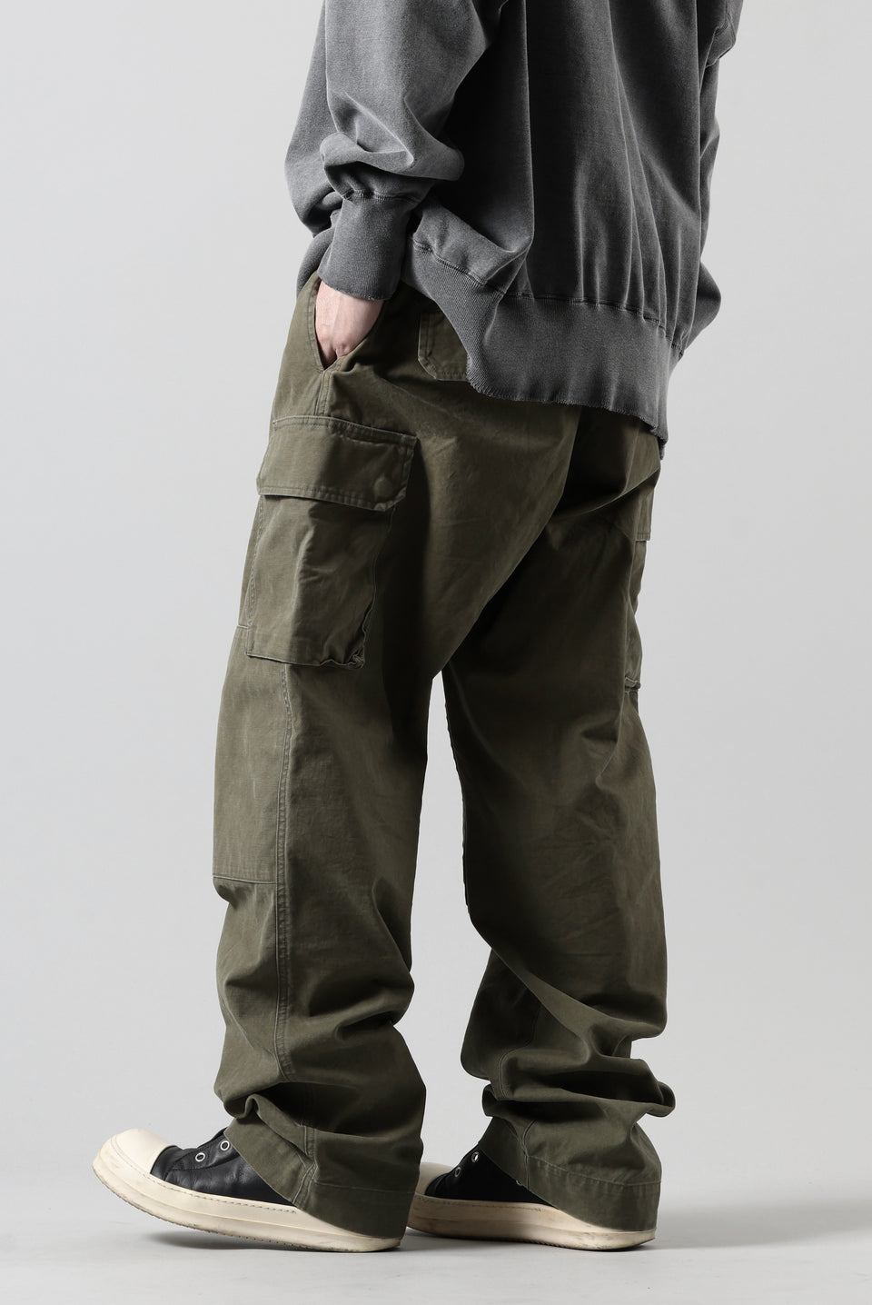 Load image into Gallery viewer, N/07 MILITARY TROUSERS M47 / BIO WASHED LIGHT-WEIGHT DUCK (OLIVE)